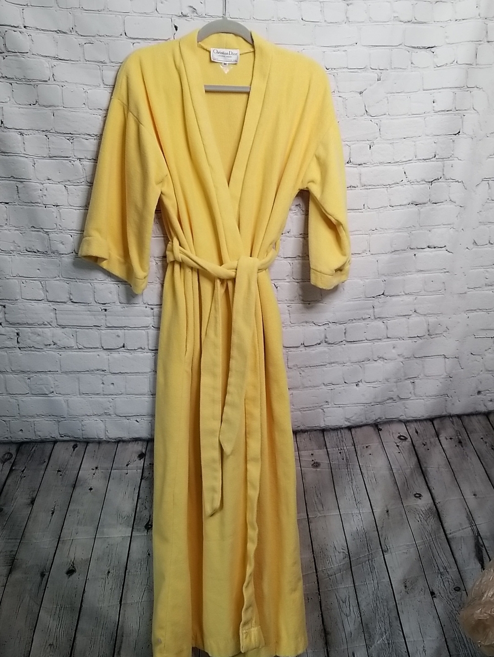 Christian Dior Lounge Wear mens  size Medium Yellow GUC